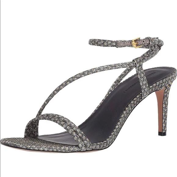 Beautiful heels - Picture 12 of 16